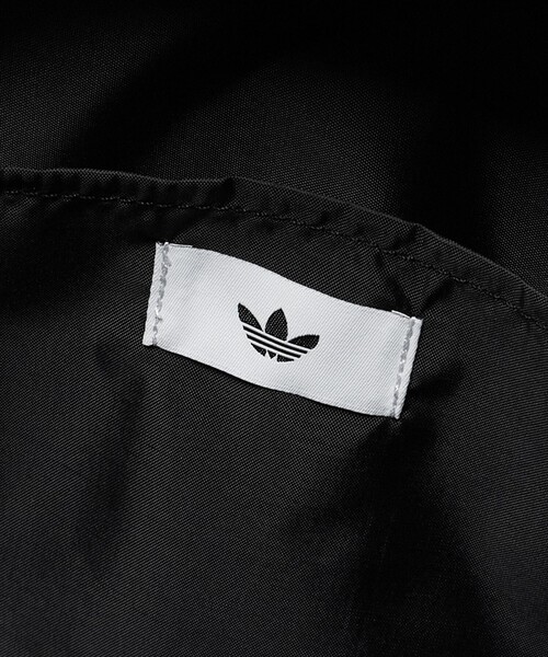 adidas Originals（アディダスオリジナルス）の「【WEB限定】＜adidas Originals＞ アディカラー バックパック （20.04L）/ キッズ（バックパック/リュック・キッズ・ブラック・FREE）」の8枚目の写真