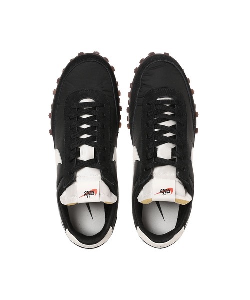 NIKE（ナイキ）の「NIKE WAFFLE RACER IM8658-001（スニーカー・メンズ・ブラック・27.5cm/28cm/28.5cm/29cm/25.5cm/25cm/26.5cm/24.5cm/26cm/24cm/27cm）」の4枚目の写真