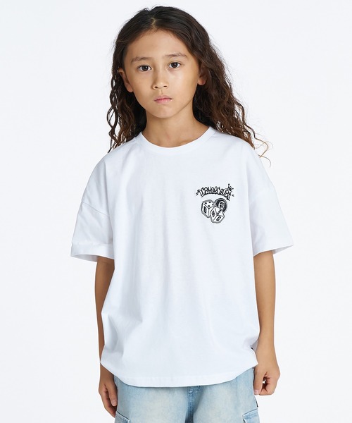 DC(ディーシー)の「DC/ディーシー キッズ 半袖 Tシャツ バックプリント YST262506(Tシャツ/カットソー・キッズ・ホワイト/ブラック/ブラック系その他2/ホワイト系その他2・100cm/110cm/120cm/130cm/140cm/150cm/160cm)」の5枚目の写真