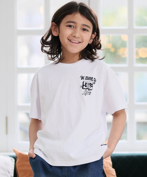 DC(ディーシー)の「DC/ディーシー キッズ 半袖 Tシャツ バックプリント YST262506(Tシャツ/カットソー・キッズ・ホワイト/ブラック/ブラック系その他2/ホワイト系その他2・100cm/110cm/120cm/130cm/140cm/150cm/160cm)」の7枚目の写真