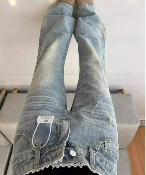 REBALANCE(リバランス)の「フレアデニムパンツ(デニムパンツ・レディース・A・SMALL/LARGE)」の3枚目の写真