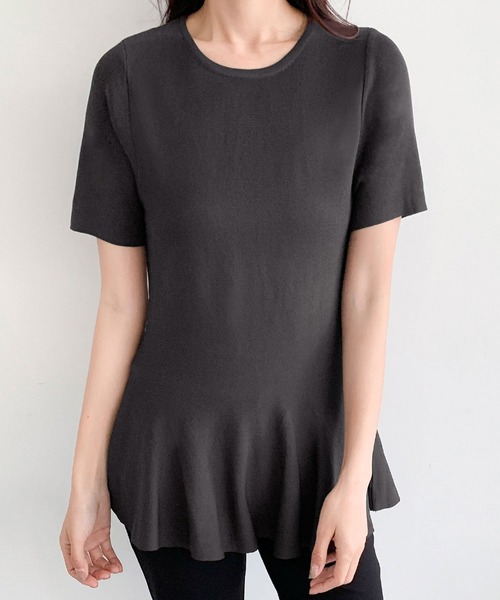 LOWO(ロワ)の「クルーネックペプラムニットソー(Tシャツ/カットソー・レディース・ネイビー/ブラウン/チャコールグレー/オフホワイト/ブラック・FREE)」の12枚目の写真