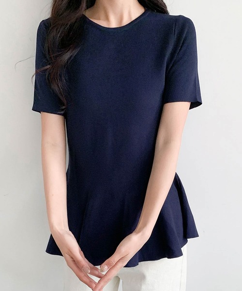 LOWO(ロワ)の「クルーネックペプラムニットソー(Tシャツ/カットソー・レディース・ネイビー/ブラウン/チャコールグレー/オフホワイト/ブラック・FREE)」の13枚目の写真
