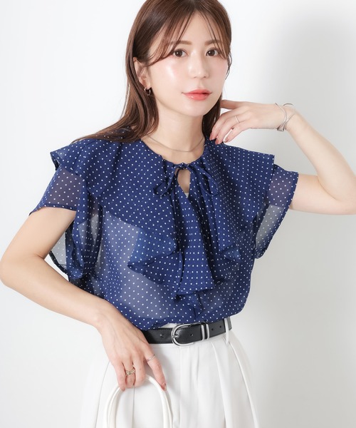 Riberry(リベリー)の「フリルシアーブラウス【無地/ドット】(シャツ/ブラウス・レディース・ブラック/オフホワイト/ピンク/ホワイト×ブラック/ブラック×ホワイト/ネイビー×ホワイト・MEDIUM)」の1枚目の写真