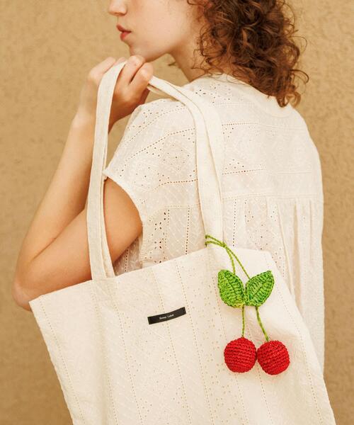 URBAN RESEARCH Sonny Label(アーバンリサーチサニーレーベル)の「コットンレーストートバッグ(トートバッグ・レディース・アイボリー/ブラック/ブルー・FREE)」の4枚目の写真