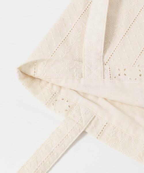URBAN RESEARCH Sonny Label(アーバンリサーチサニーレーベル)の「コットンレーストートバッグ(トートバッグ・レディース・アイボリー/ブラック/ブルー・FREE)」の11枚目の写真