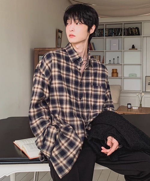 NOWLE(ノウル)の「【NOWLE】オンブレチェック ルーズフィット レギュラーカラー シャツ / TC素材(シャツ/ブラウス・メンズ・チェック・MEDIUM/LARGE/X-LARGE)」の4枚目の写真