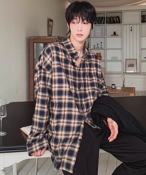 NOWLE(ノウル)の「【NOWLE】オンブレチェック ルーズフィット レギュラーカラー シャツ / TC素材(シャツ/ブラウス・メンズ・チェック・MEDIUM/LARGE/X-LARGE)」の3枚目の写真