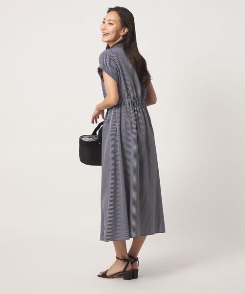 A DAY IN THE LIFE UNITED ARROWS(アデイインザライフユナイテッドアローズ)の「オープンカラー シャツワンピース ‐ウォッシャブル‐<A DAY IN THE LIFE>(ワンピース・レディース・ロイヤルブルー/オレンジ/ダークグレー/ブラック・FREE)」の6枚目の写真