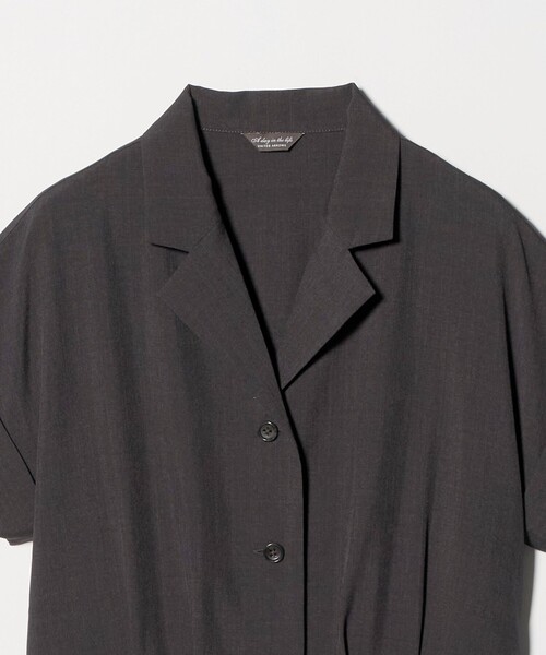 A DAY IN THE LIFE UNITED ARROWS(アデイインザライフユナイテッドアローズ)の「オープンカラー シャツワンピース ‐ウォッシャブル‐<A DAY IN THE LIFE>(ワンピース・レディース・ロイヤルブルー/オレンジ/ダークグレー/ブラック・FREE)」の19枚目の写真