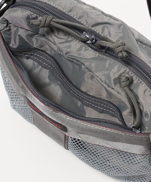 BRIEFING(ブリーフィング)の「【別注】<BRIEFING>リップストップ ジップ ライナー ショルダーバッグ(ショルダーバッグ・メンズ・ブラック/グレー系・FREE)」の14枚目の写真