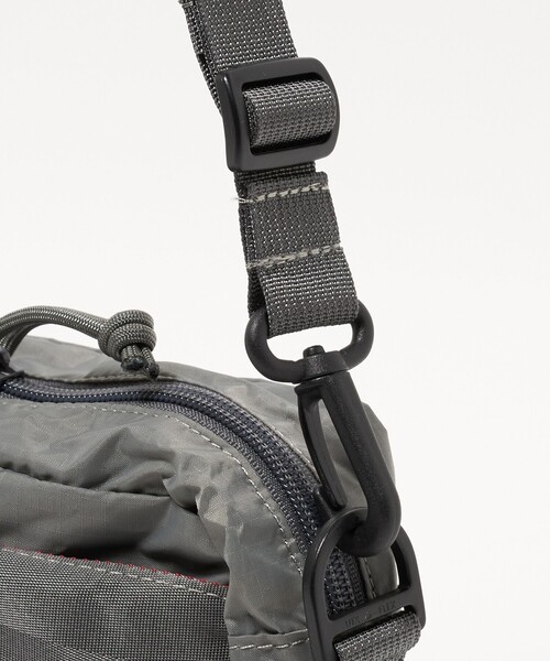 BRIEFING(ブリーフィング)の「【別注】<BRIEFING>リップストップ ジップ ライナー ショルダーバッグ(ショルダーバッグ・メンズ・ブラック/グレー系・FREE)」の15枚目の写真