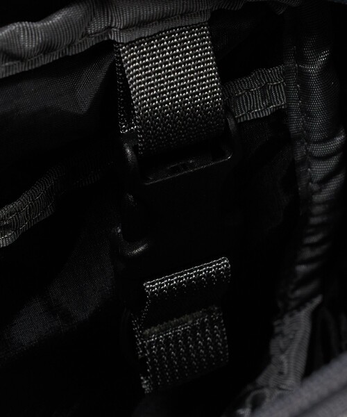 BRIEFING(ブリーフィング)の「【別注】<BRIEFING>リップストップ ジップ ライナー ショルダーバッグ(ショルダーバッグ・メンズ・ブラック/グレー系・FREE)」の16枚目の写真