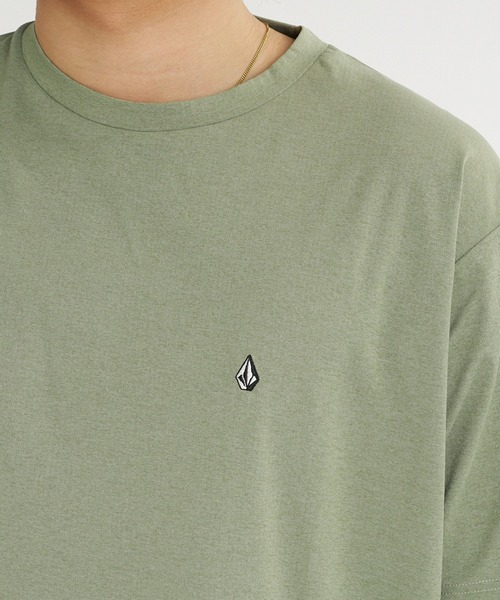 VOLCOM(ボルコム)の「VOLCOM メンズ CHEST STONE SS RASH TEE サーフTシャツ 【2026年夏モデル】(Tシャツ/カットソー・メンズ・ホワイト/マルチ/ブラック/グリーン・SMALL/MEDIUM/LARGE/X-LARGE)」の9枚目の写真