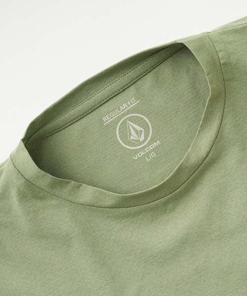 VOLCOM(ボルコム)の「VOLCOM メンズ CHEST STONE SS RASH TEE サーフTシャツ 【2026年夏モデル】(Tシャツ/カットソー・メンズ・ホワイト/マルチ/ブラック/グリーン・SMALL/MEDIUM/LARGE/X-LARGE)」の7枚目の写真