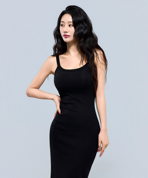 PHYSICAL GARMENTS（フィジカルガーメンツ）の「P5072 シンボルリブロングワンピース[ブラック]（ワンピース・レディース・ブラック・FREE）」の8枚目の写真