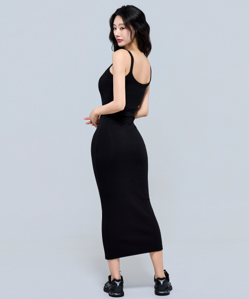 PHYSICAL GARMENTS（フィジカルガーメンツ）の「P5072 シンボルリブロングワンピース[ブラック]（ワンピース・レディース・ブラック・FREE）」の9枚目の写真