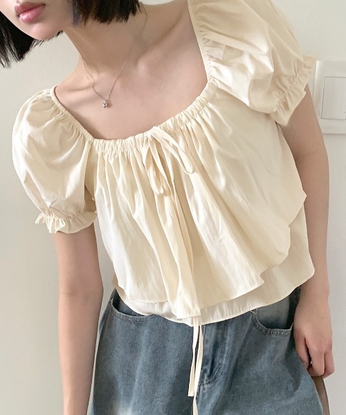 REMUR(レミュール)の「2WAYネックパフスリーブティアードトップス(シャツ/ブラウス・レディース・ベージュ/サックスブルー/ピンク/ホワイト・FREE)」の13枚目の写真