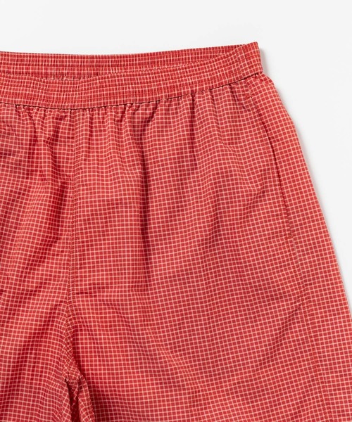 Gramicci(グラミチ)の「GRID SWIM SHORT グリッドスイムショーツ Gramicci | グラミチ(水着・メンズ・ネイビー/ブラック/レッド・LARGE/MEDIUM/SMALL/X-SMALL/XX-LARGE/X-LARGE)」の15枚目の写真