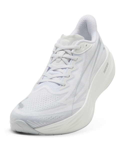 PUMA(プーマ)の「PUMA プーマ メンズ ディヴィエイト ピュア ニトロ ランニングシューズ(スニーカー・メンズ・ホワイト×シルバー/ブラック/オフホワイト/レッド系その他3/ホワイト×レッド・26.5cm/28.5cm/29.0cm/28.0cm/25.0cm/25.5cm/26.0cm/27.5cm/27.0cm)」の18枚目の写真