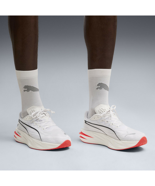 PUMA(プーマ)の「PUMA プーマ メンズ ディヴィエイト ピュア ニトロ ランニングシューズ(スニーカー・メンズ・ホワイト×シルバー/ブラック/オフホワイト/レッド系その他3/ホワイト×レッド・26.5cm/28.5cm/29.0cm/28.0cm/25.0cm/25.5cm/26.0cm/27.5cm/27.0cm)」の7枚目の写真