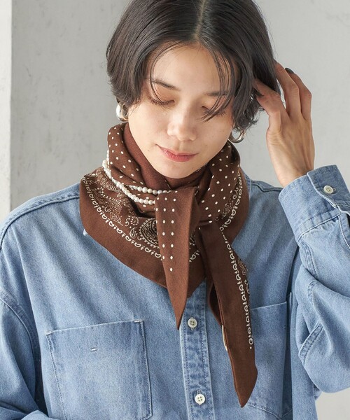 destin(デスティン)の「destin: Judy Triangle Bandana(バンダナ/スカーフ・レディース・ブラウン/オリーブ/ネイビー・ONE SIZE)」の5枚目の写真