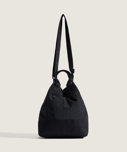 VANS（バンズ）の「LAWLER バッグ / Lawler Bag Black VN000X3ABLK1（ショルダーバッグ・メンズ・ブラック・ONE SIZE）」の3枚目の写真