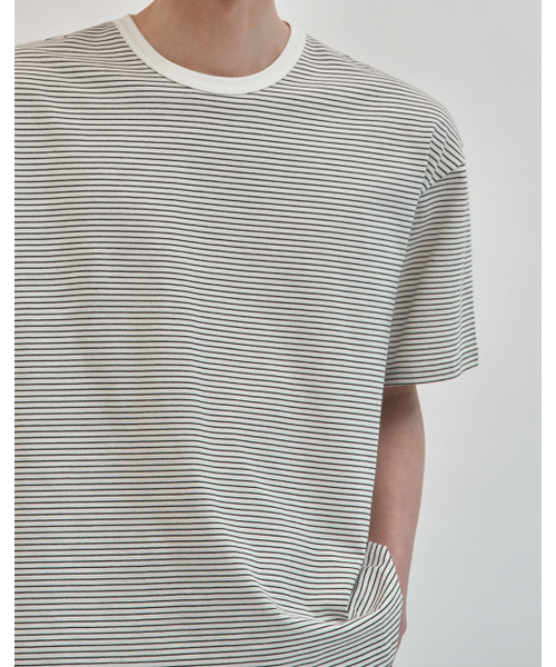 WORK ON BODY OFF（ワークオンボディオフ）の「マレコットンラウンドネック半袖Tシャツ[アイボリーブラック]（Tシャツ/カットソー・メンズ・アイボリー・MEDIUM/LARGE/X-LARGE）」の5枚目の写真