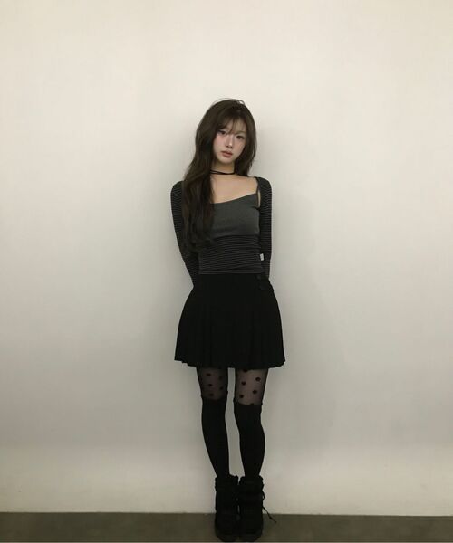 MIRECO(ミレコ)の「DIAGONAL TWO BUTTON PLEATS SK BLACK(スカート・レディース・その他・1/2)」の7枚目の写真