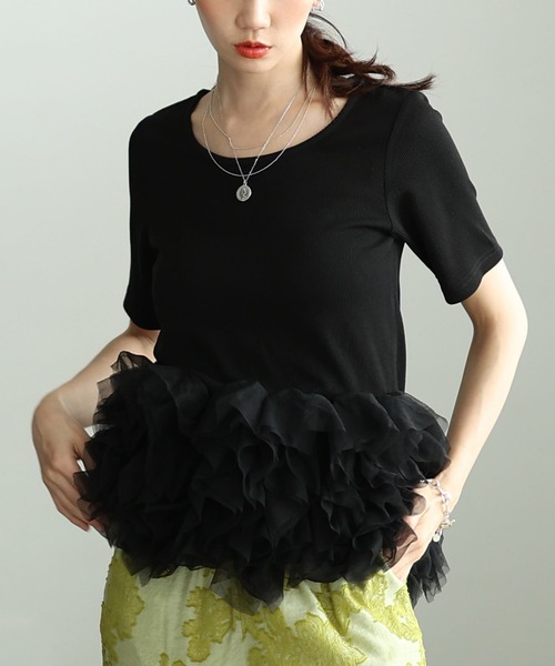 Sawa a la mode(サワアラモード)の「異素材チュールフリルリブトップス(Tシャツ/カットソー・レディース・オレンジ/ブラック・FREE)」の2枚目の写真