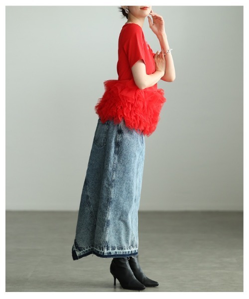 Sawa a la mode(サワアラモード)の「異素材チュールフリルリブトップス(Tシャツ/カットソー・レディース・オレンジ/ブラック・FREE)」の4枚目の写真