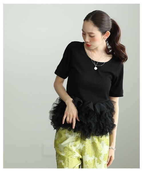 Sawa a la mode(サワアラモード)の「異素材チュールフリルリブトップス(Tシャツ/カットソー・レディース・オレンジ/ブラック・FREE)」の7枚目の写真