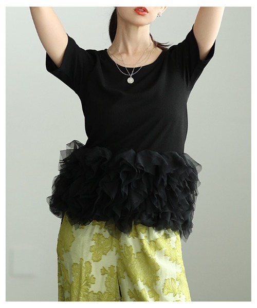 Sawa a la mode(サワアラモード)の「異素材チュールフリルリブトップス(Tシャツ/カットソー・レディース・オレンジ/ブラック・FREE)」の13枚目の写真