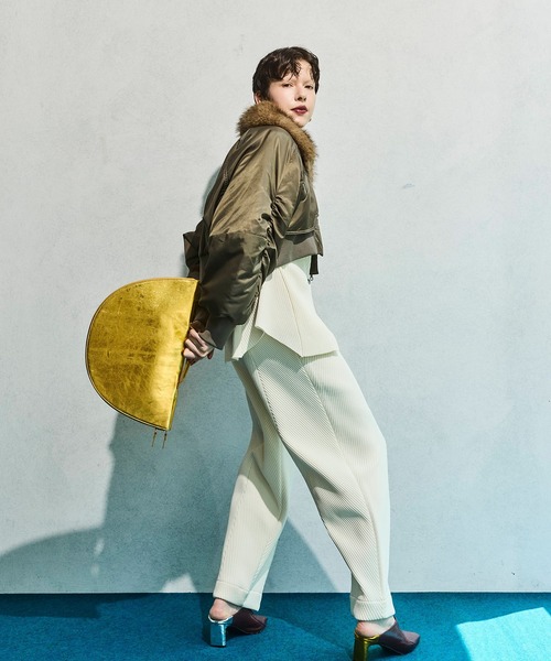 OMMO（オーエムエムオー）の「FUR COLLAR SHORT MA-1（MA-1・レディース・グレー/カーキ/ブラック・38/36）」の18枚目の写真