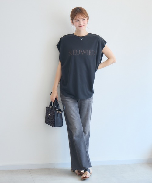 KATHARINE ROSS(キャサリンロス)の「モダールロゴプルオーバー(Tシャツ/カットソー・レディース・ブラウン/ブラック・FREE)」の6枚目の写真