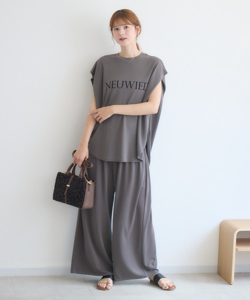 KATHARINE ROSS(キャサリンロス)の「モダールロゴプルオーバー(Tシャツ/カットソー・レディース・ブラウン/ブラック・FREE)」の20枚目の写真