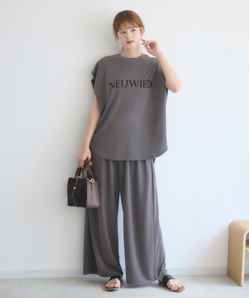 KATHARINE ROSS(キャサリンロス)の「モダールロゴプルオーバー(Tシャツ/カットソー・レディース・ブラウン/ブラック・FREE)」の21枚目の写真