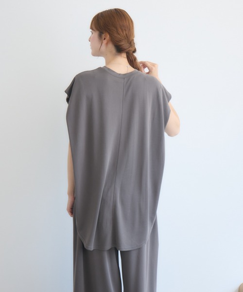 KATHARINE ROSS(キャサリンロス)の「モダールロゴプルオーバー(Tシャツ/カットソー・レディース・ブラウン/ブラック・FREE)」の18枚目の写真
