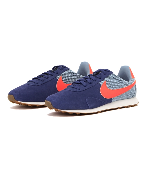 NIKE(ナイキ)の「【NIKE】PRE MONTREAL RACER(スニーカー・レディース・パープル/ブラック/ダークグレー・23.5cm/25cm/23cm/24cm/24.5cm)」の3枚目の写真