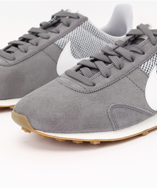 NIKE(ナイキ)の「【NIKE】PRE MONTREAL RACER(スニーカー・レディース・パープル/ブラック/ダークグレー・23.5cm/25cm/23cm/24cm/24.5cm)」の9枚目の写真