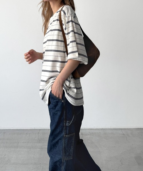 CANAL JEAN(キャナルジーン)の「Lakey Park マルチボーダーオーバーTシャツ(Tシャツ/カットソー・レディース・ヘザーグレー/ブラウン/アイボリー・ONE SIZE)」の16枚目の写真