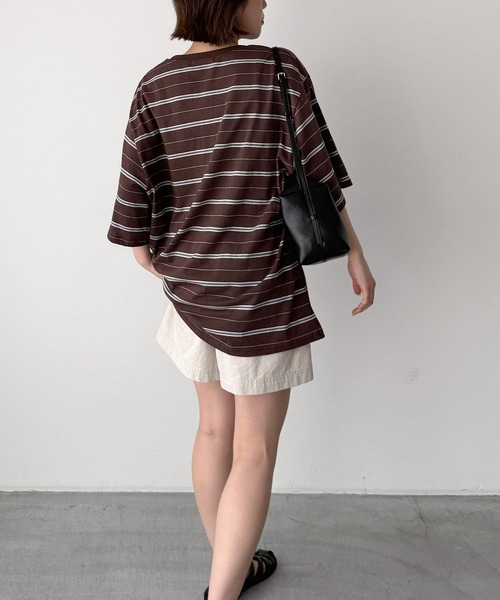 CANAL JEAN(キャナルジーン)の「Lakey Park マルチボーダーオーバーTシャツ(Tシャツ/カットソー・レディース・ヘザーグレー/ブラウン/アイボリー・ONE SIZE)」の20枚目の写真