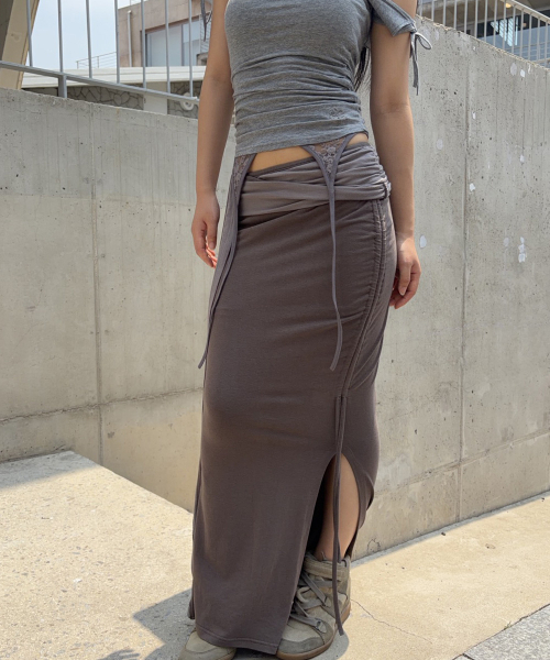 PLEASENOFOLLOW(プリーズノーフォロー)の「Ina Shirring Long Skirt (Khaki)(スカート・レディース・その他・SMALL/MEDIUM)」の7枚目の写真