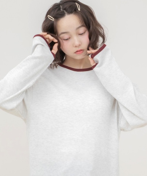 HEILIS(ヘイリス)の「バイカラーワッフルロングTシャツ/ロンT 長袖Tシャツ カットソー ワッフルTシャツ ワッフルトップス バイカラー 配色トップス 配色リブ クルーネック 長袖トップス 韓国ファッション 韓国コーデ カジュアル ノームコア レイヤード デイリー 春服 秋服 冬服 オフホワイト グレー ブラック(Tシャツ/カットソー・レディース・オフホワイト/ブラック/グレー・FREE)」の2枚目の写真
