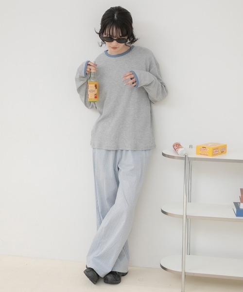 HEILIS(ヘイリス)の「バイカラーワッフルロングTシャツ/ロンT 長袖Tシャツ カットソー ワッフルTシャツ ワッフルトップス バイカラー 配色トップス 配色リブ クルーネック 長袖トップス 韓国ファッション 韓国コーデ カジュアル ノームコア レイヤード デイリー 春服 秋服 冬服 オフホワイト グレー ブラック(Tシャツ/カットソー・レディース・オフホワイト/ブラック/グレー・FREE)」の9枚目の写真