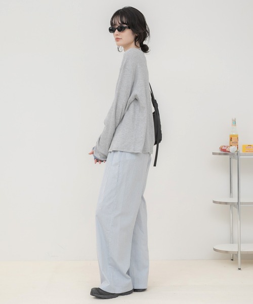HEILIS(ヘイリス)の「バイカラーワッフルロングTシャツ/ロンT 長袖Tシャツ カットソー ワッフルTシャツ ワッフルトップス バイカラー 配色トップス 配色リブ クルーネック 長袖トップス 韓国ファッション 韓国コーデ カジュアル ノームコア レイヤード デイリー 春服 秋服 冬服 オフホワイト グレー ブラック(Tシャツ/カットソー・レディース・オフホワイト/ブラック/グレー・FREE)」の10枚目の写真
