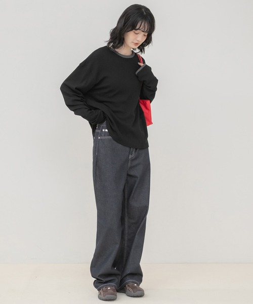 HEILIS(ヘイリス)の「バイカラーワッフルロングTシャツ/ロンT 長袖Tシャツ カットソー ワッフルTシャツ ワッフルトップス バイカラー 配色トップス 配色リブ クルーネック 長袖トップス 韓国ファッション 韓国コーデ カジュアル ノームコア レイヤード デイリー 春服 秋服 冬服 オフホワイト グレー ブラック(Tシャツ/カットソー・レディース・オフホワイト/ブラック/グレー・FREE)」の17枚目の写真