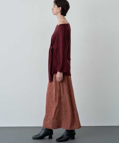 Doux archives(ドゥアルシーヴ)の「【EC先行予約】アシメタックデザイントップス(Tシャツ/カットソー・レディース・オフホワイト/ブラウン/ワインレッド・FREE)」の4枚目の写真