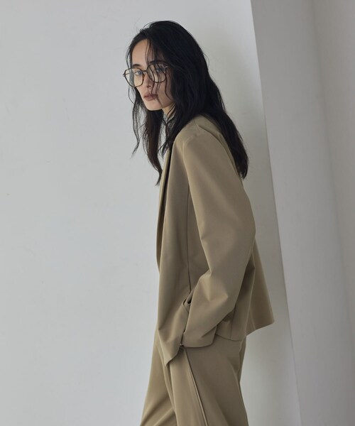 GALLEST(ギャレスト)の「Comfy Set Up|ダブルブレストイージージャケット【セットアップ対応/通勤/カセット服】(テーラードジャケット・レディース・ブラック/ベージュ/ダークグレー・36/38/40)」の5枚目の写真