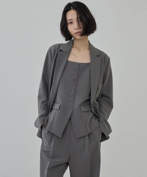 GALLEST(ギャレスト)の「Comfy Set Up|ダブルブレストイージージャケット【セットアップ対応/通勤/カセット服】(テーラードジャケット・レディース・ブラック/ベージュ/ダークグレー・36/38/40)」の22枚目の写真